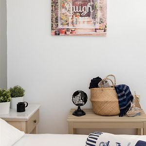 Zimmer mit zwei Einzelbetten